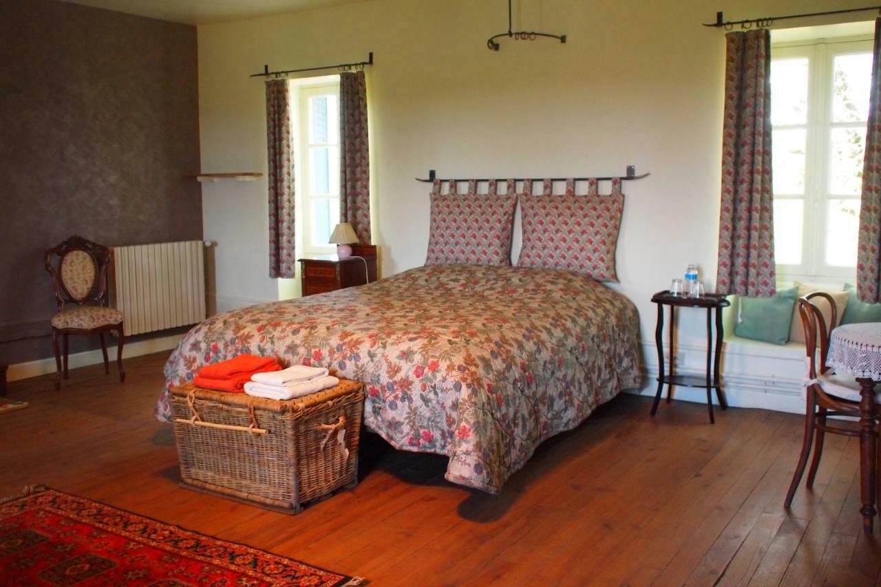 Le Couvent De Neuviale Bed and Breakfast Parisot  Εξωτερικό φωτογραφία
